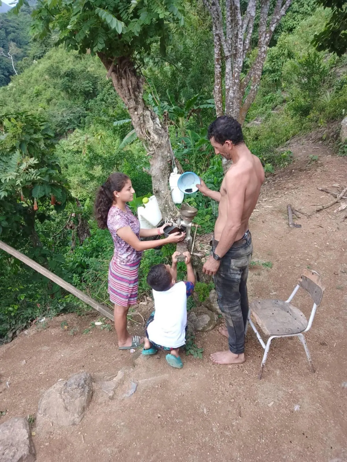 Encuentro comunitario en Boquerón